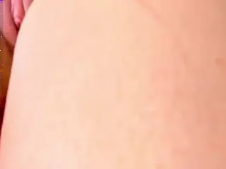 doll-ssquirts's Live Sex Cam Show