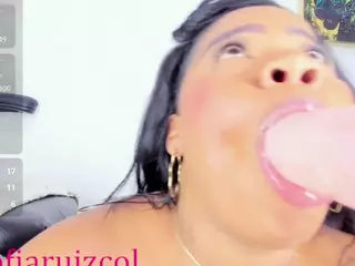sofiadirty's Live Sex Cam Show
