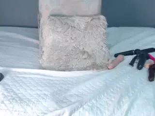 crystal -briana's Live Sex Cam Show