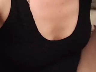 AdelleRichards's Live Sex Cam Show