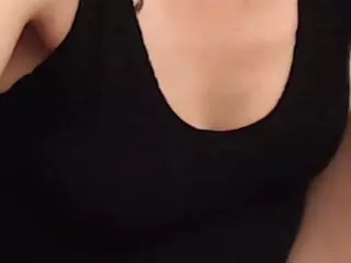 AdelleRichards's Live Sex Cam Show