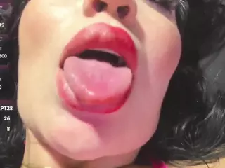 Charlotte Myers's Live Sex Cam Show