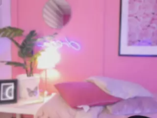 Julieta's Live Sex Cam Show