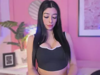 Julieta's Live Sex Cam Show