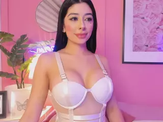 Julieta's Live Sex Cam Show