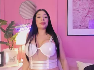 Julieta's Live Sex Cam Show