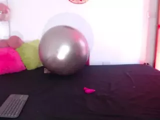 sarai_dupont's Live Sex Cam Show
