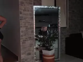 sarai_dupont's Live Sex Cam Show