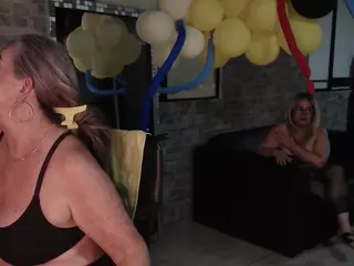 sarai_dupont's Live Sex Cam Show