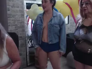 sarai_dupont's Live Sex Cam Show