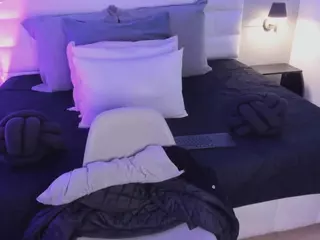 Lena-banks's Live Sex Cam Show