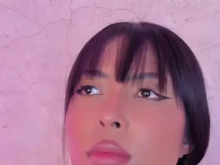 Aprilalen's Live Sex Cam Show