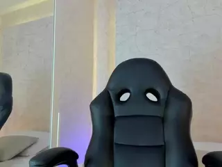 Aprilalen's Live Sex Cam Show