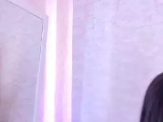 Aprilalen's Live Sex Cam Show