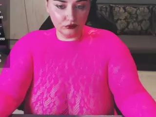 WoWGuessWho69's Live Sex Cam Show