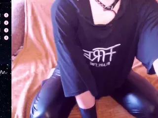 BlackFox18's Live Sex Cam Show