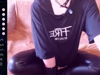 BlackFox18's Live Sex Cam Show