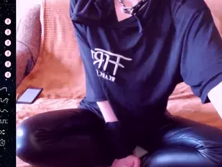 BlackFox18's Live Sex Cam Show