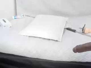 Angie Will's Live Sex Cam Show