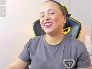 Dayana-sweet1's Live Sex Cam Show
