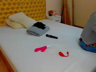 VeraWatts's Live Sex Cam Show