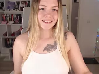Emmy-Bryan's Live Sex Cam Show