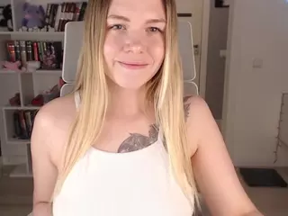 Emmy-Bryan's Live Sex Cam Show