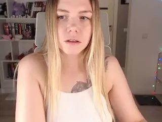Emmy-Bryan's Live Sex Cam Show