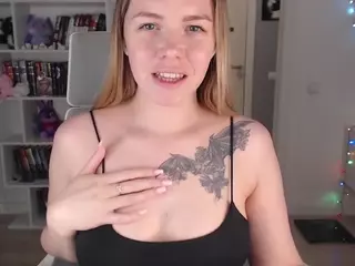 Emmy-Bryan's Live Sex Cam Show