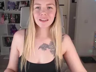 Emmy-Bryan's Live Sex Cam Show