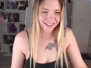 Emmy-Bryan's Live Sex Cam Show