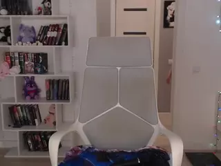 Emmy-Bryan's Live Sex Cam Show