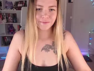 Emmy-Bryan's Live Sex Cam Show