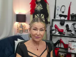 luxCrystal's Live Sex Cam Show