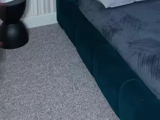 Vivian's Live Sex Cam Show