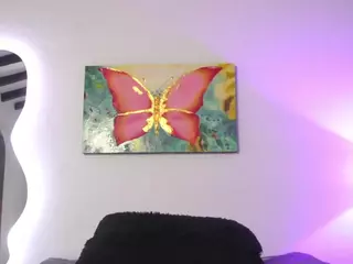 yayoi-cresp's Live Sex Cam Show
