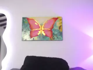 yayoi-cresp's Live Sex Cam Show