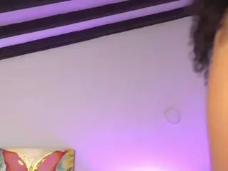 yayoi-cresp's Live Sex Cam Show