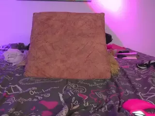 yayoi-cresp's Live Sex Cam Show