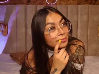 mia_saenz3's Live Sex Cam Show