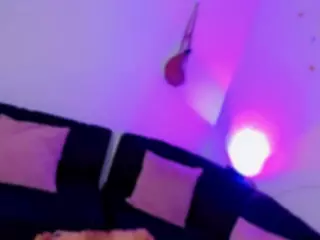candyloverts222's Live Sex Cam Show