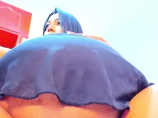 EmiilyKnox's Live Sex Cam Show