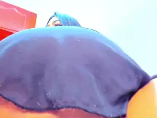 EmiilyKnox's Live Sex Cam Show