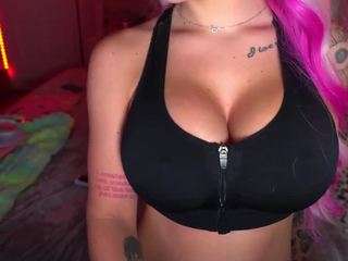 Live cam show with Emma Gray