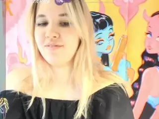 SweetBeee's Live Sex Cam Show