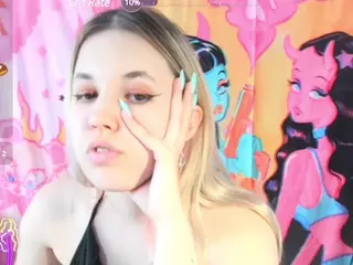 SweetBeee's Live Sex Cam Show