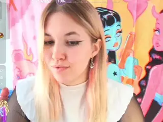 SweetBeee's Live Sex Cam Show