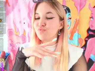SweetBeee's Live Sex Cam Show