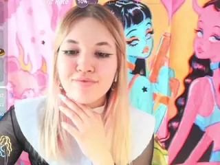 SweetBeee's Live Sex Cam Show