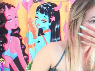 SweetBeee's Live Sex Cam Show